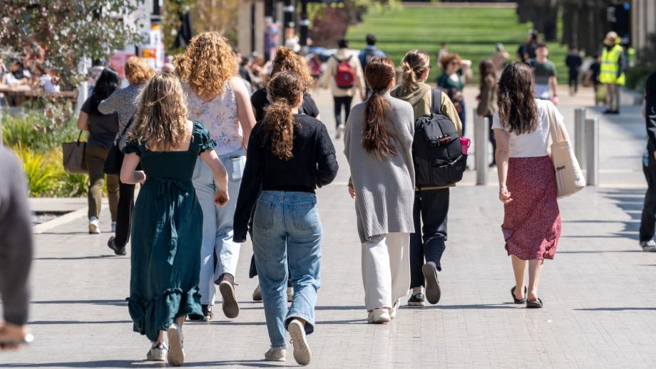Students walking through Kambri